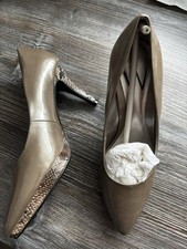 Wallis Collection Size 5