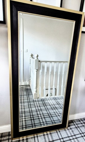 Huge gallery edmonton - gallery,