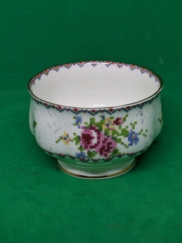 Royal albert petit - petit, open