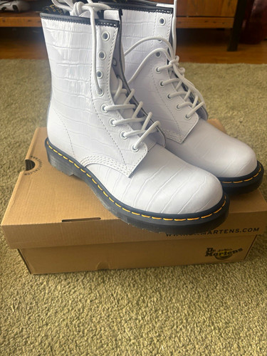 Brand new doc martens unisex - brand,