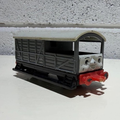 Vintage 1995 ertl - ertl, thomas