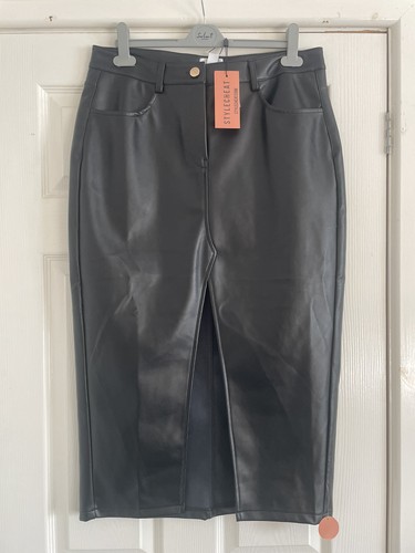 Bnwt black faux leather pvc - pu, leather/pvc