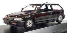 Maxichamps 1/43 Scale Diecast