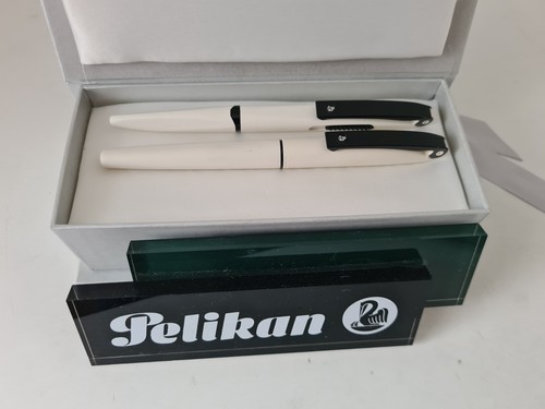 Pelikan luigi colani writing - pelikan,