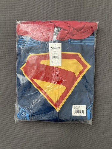 Nwt superman halloween - nwt,