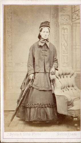 Nottingham trimmed cdv - trimmed, lady