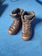 Iturri Patrol Boots British Army Brown Lightweight  Size 6M UK cadets 