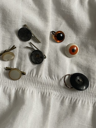 Joblot antique buttons - joblot,