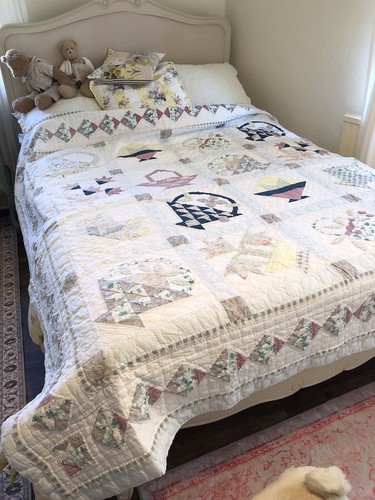 Vintage bedcover quilt - vintage,