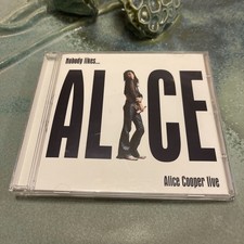 Alice Cooper - Nobody Likes