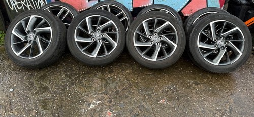 Genuine toyota alloy - toyota, c-hr