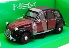 WELLY 1/24 Scale 24009W Citroen 2CV 6 Charleston Maroon/Black