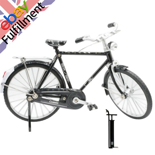 Black retro miniature - black,