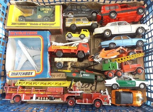 Corgi matchbox toys - corgi, +