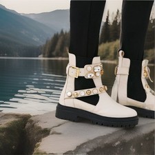 BNWOB Karen Millen Cream Leather Embellished Chelsea Boots Size 4 RRP £159