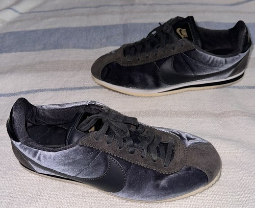 Rare nike cortez classic - cortez,