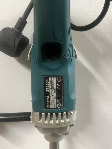 Makita mixing drill ut2204 - drill.,