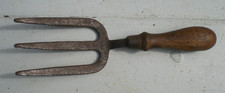 VINTAGE BRADES GARDENERS HAND