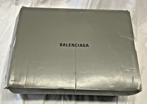 Balenciage shoe box - , with