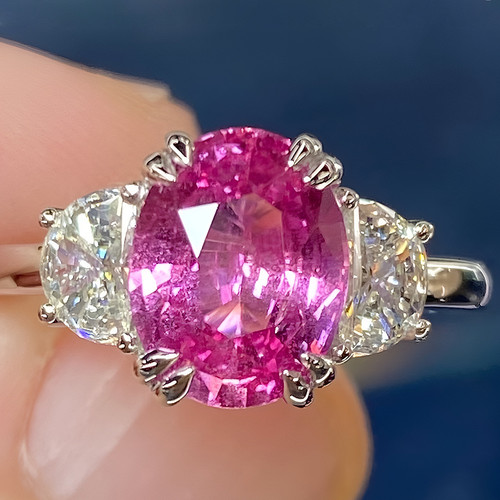 Women oval cut pink sapphire - women,