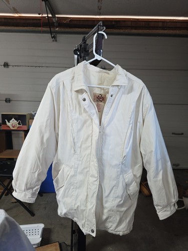 Vintage synergy cream - cream, collared