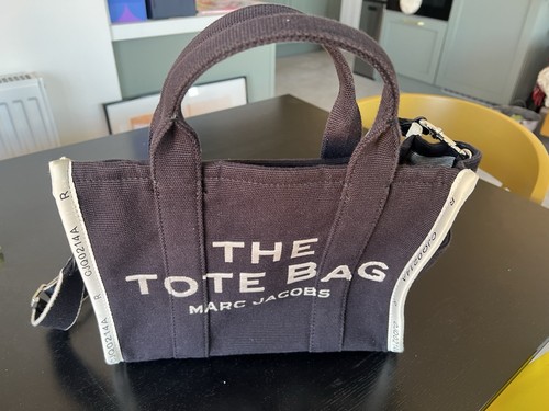 Marc jacobs black canvas tote - jacobs,