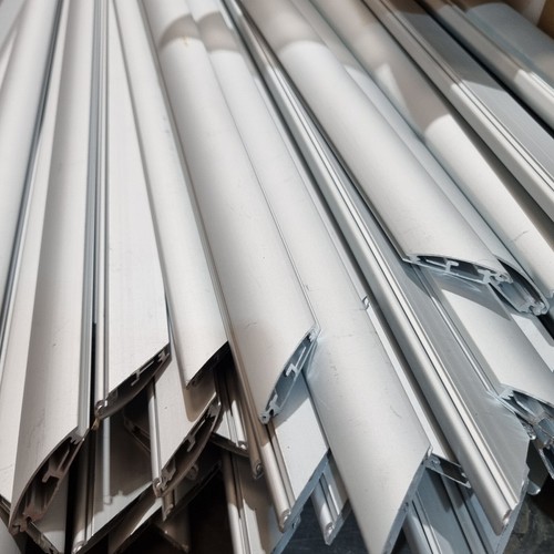 Aluminium snap frame - snap, section