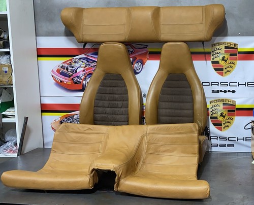 Porsche 924 original set - , of