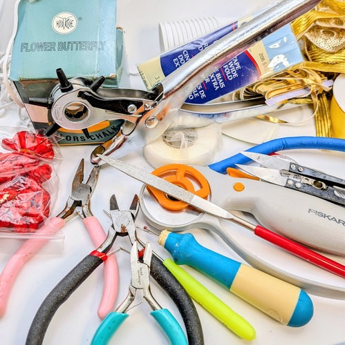 Huge sewing craft supplies - sewing,