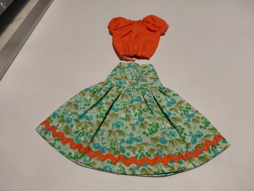 Vintage 1960s tressy doll - 1960s,