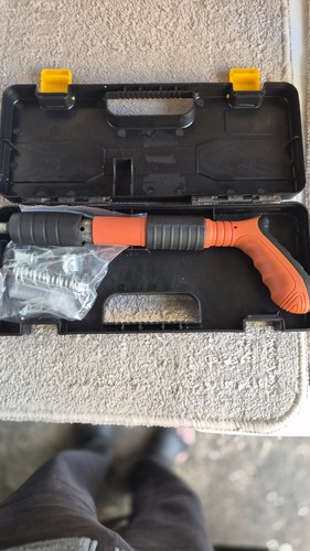 Nail gun with - gun, packet