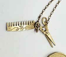 9ct Barber Comb and Scissor Pendant / Charm  with 20'' chain 375 Yellow Gold HM