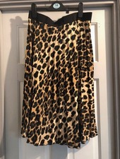 zara leopard print skirt M