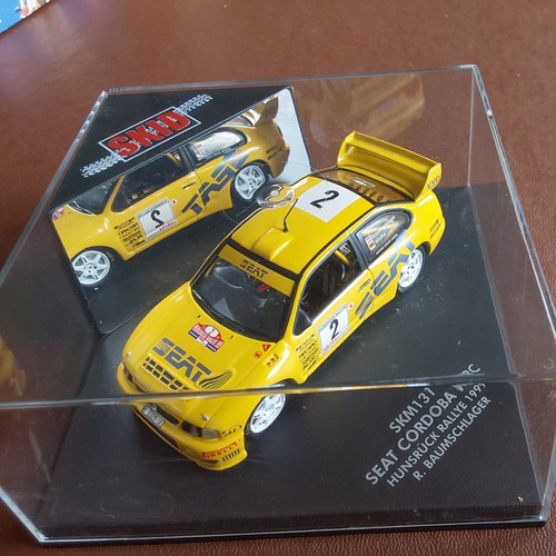 Vitesse skm131 seat - 1/43,