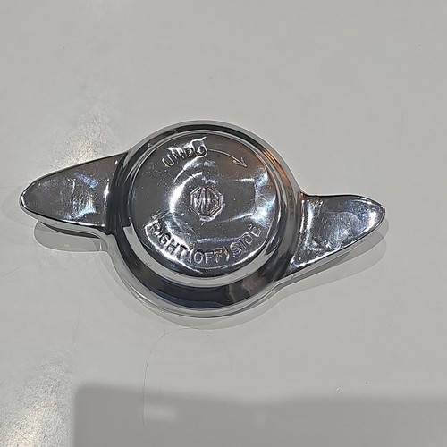 Vintage eared wheel - mg,