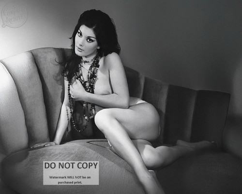 Actress edwige fenech pin - fenech,