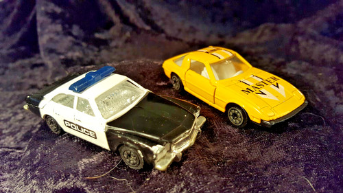 Corgi chase cars bunick regal - corgi,