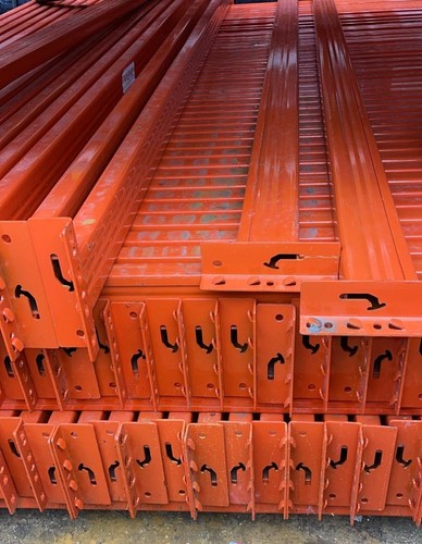 Heavy duty warehouse pallet - heavy,