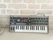 KORG MicroKorg MK1 Synthesizer