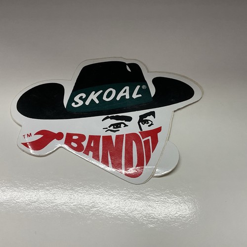 Skoal bandit sticker - bandit,
