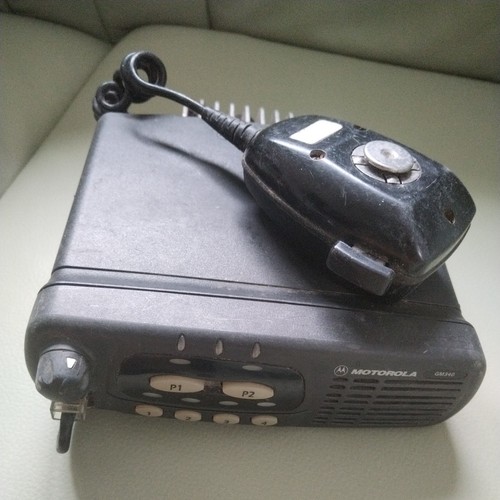 Motorola gm340 way vhf - 2,