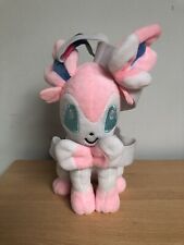 Takara Tomy Sylveon Pokemon Plush/Soft Toy - 9"/22cm