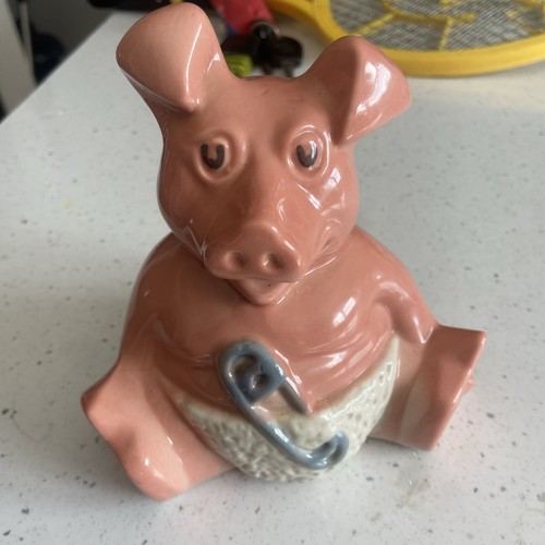 Wade natwest baby pig - baby,