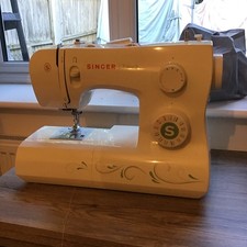 Singer Talent 3321 Sewing Machine - White (3321.CL)