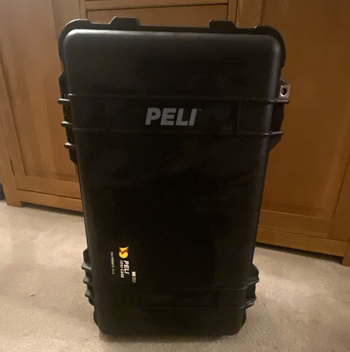 Peli 1510 black rigid - black,