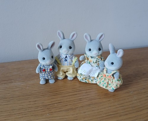 Sylvanian families cottontail - families,