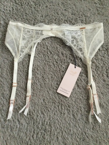Bnwt ladies size - size, m&s