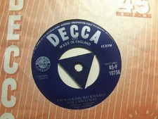 The Goons – I’m Walking