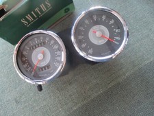 SMITHS ORIGINAL MOTORCYCLE TACHOMETER & SPEEDOMETER ON TRIUMPH BRACKET