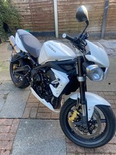 Triumph Street Triple 675 R 2011 - Extras Arrow Exhaust & Rear Sets, + Many More